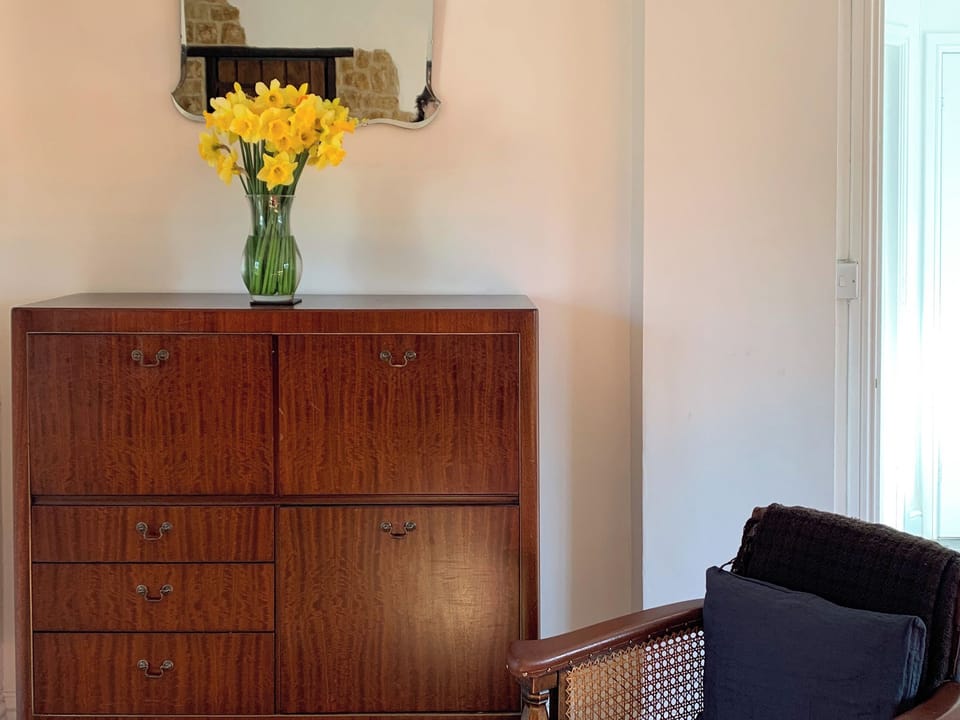 Double bedroom | Feltham&rsquo;s Cottage - Feltham&rsquo;s Farm, Horsington Marsh, near Templecombe