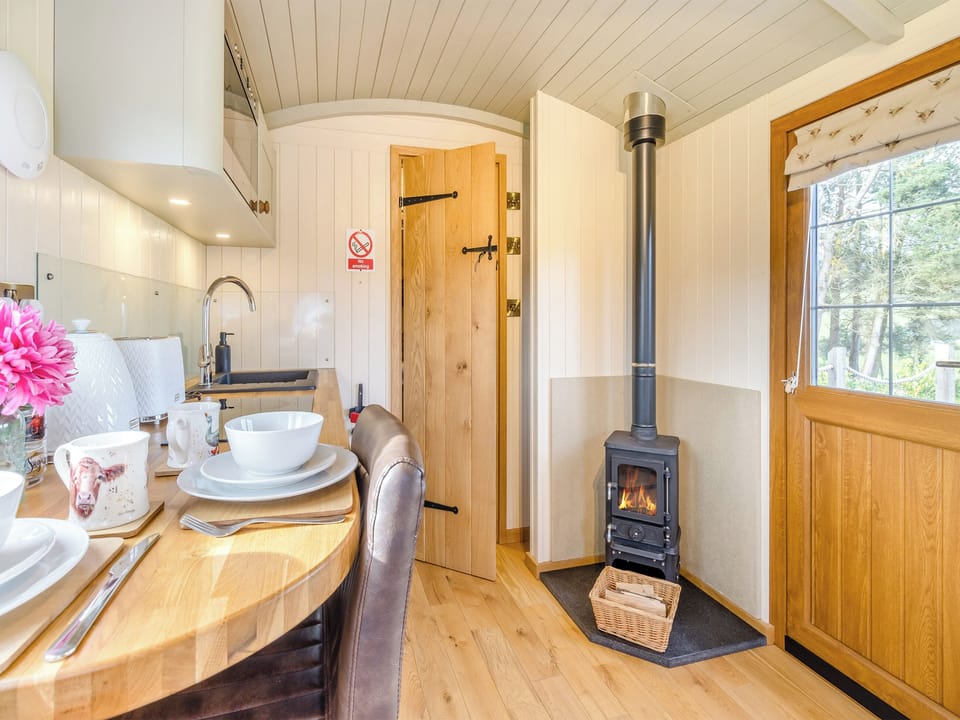 Interior | Mayflower - Llawrllan, St Harmon, near Rhayader