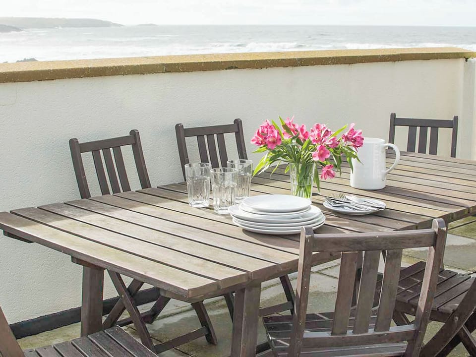 Outdoor area | Craig Llydan, Rhosneigr
