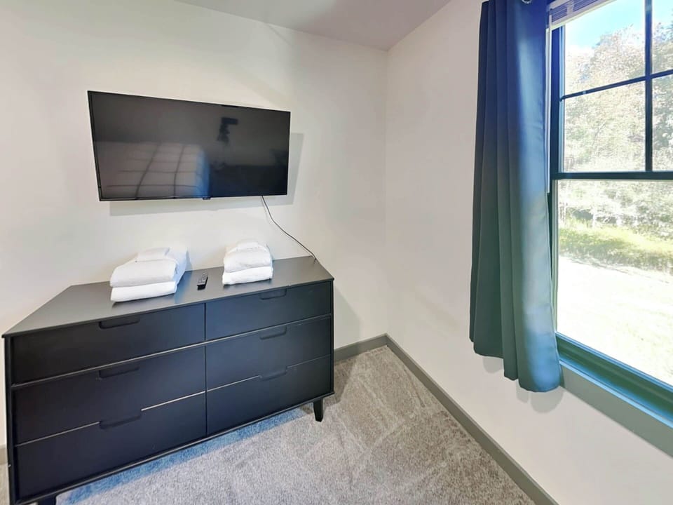House (3 Bedrooms) | Property amenity