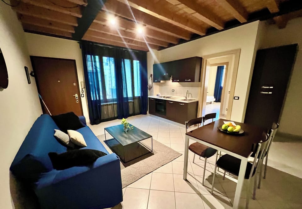 Apartment, 2 Bedrooms | Living area
