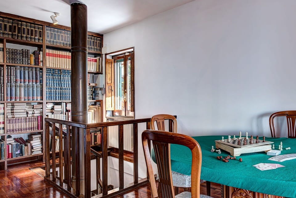 Autumn, Living Room, Spring, Summer, Winter