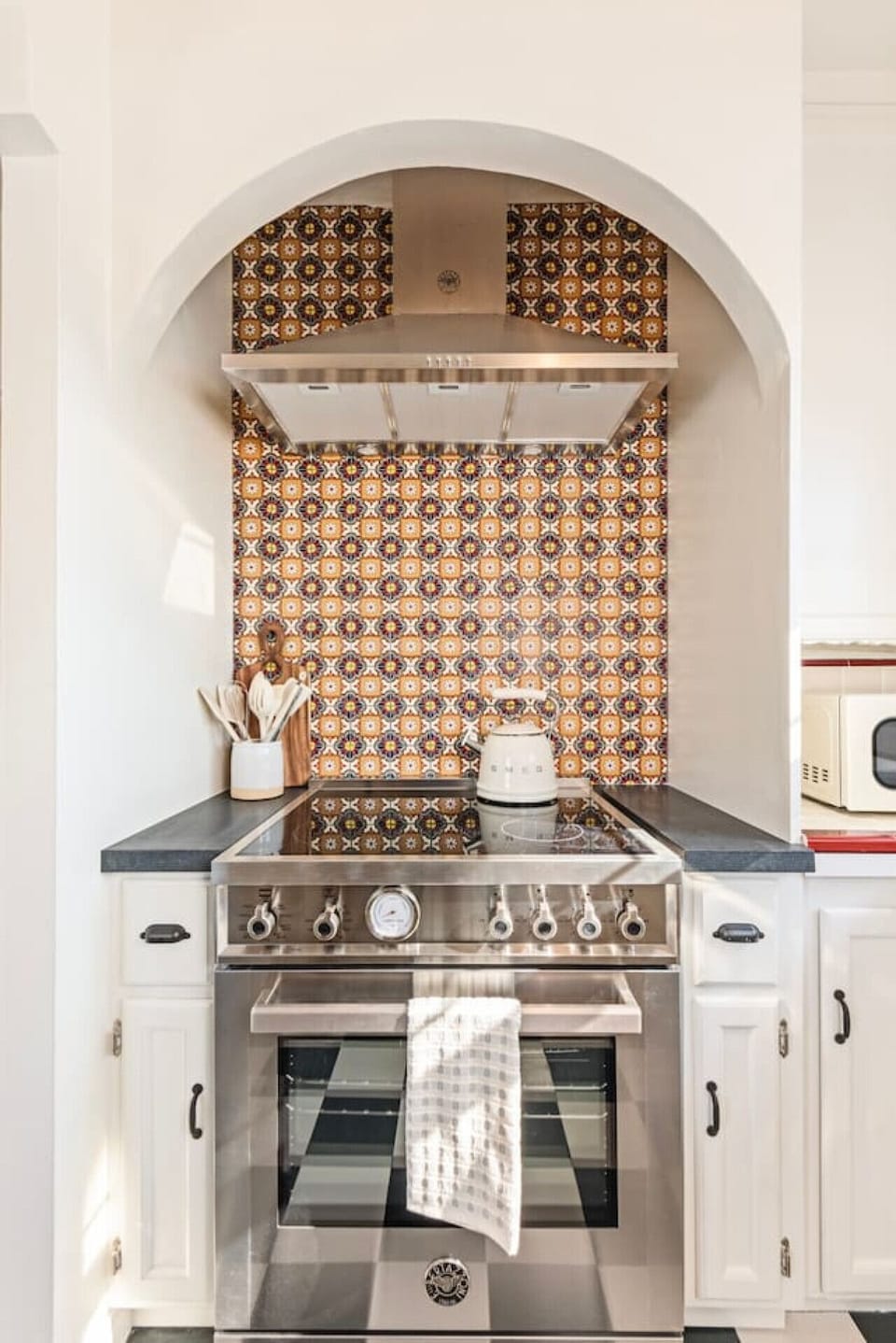 Chef-ready kitchen with iconic SMEG appliances