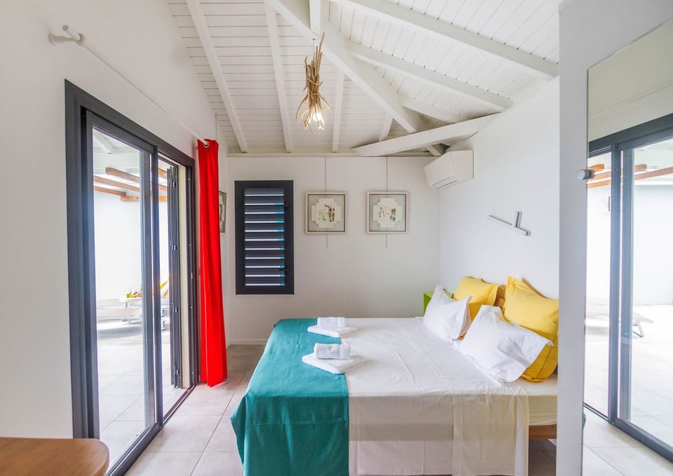 Iguane House villas & Micro Spa Villa Corail chambre