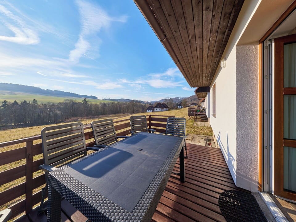 Wood, Porch, Hardwood, Wood Stain, Plank, Cottage, Balcony, Wood Flooring, Deck, Fence