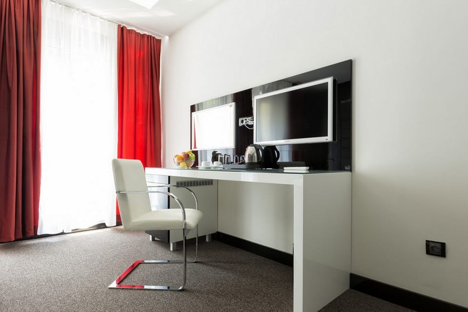 Superior Double or Twin Room, 1 Bedroom | Premium bedding, minibar, in-room safe, individually decorated