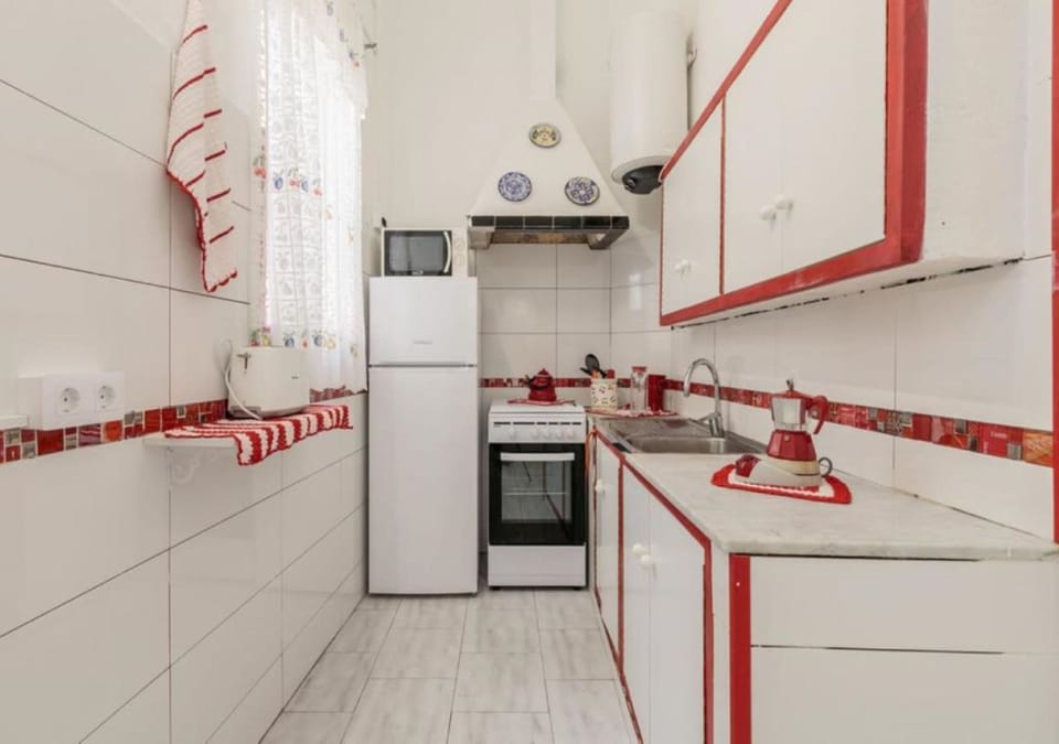 Loft, 3 Bedrooms, Accessible, Smoking | Private kitchen