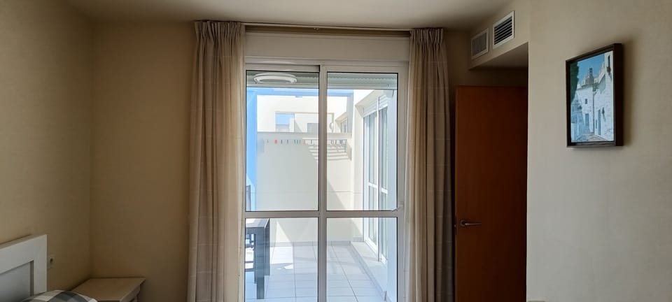Apartment, 2 Bedrooms, Accessible, Smoking | Interior