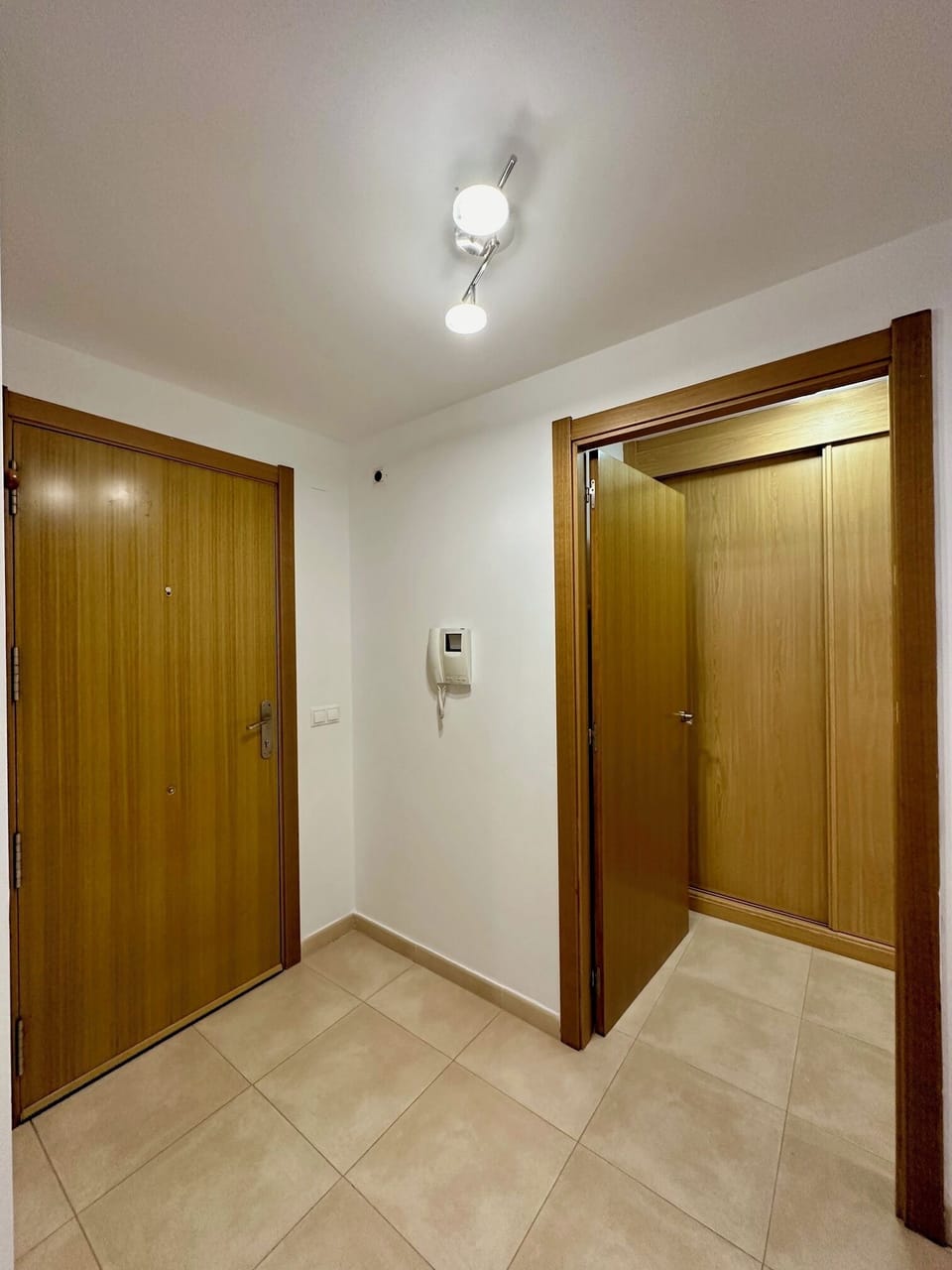 Apartment, 2 Bedrooms | Interior