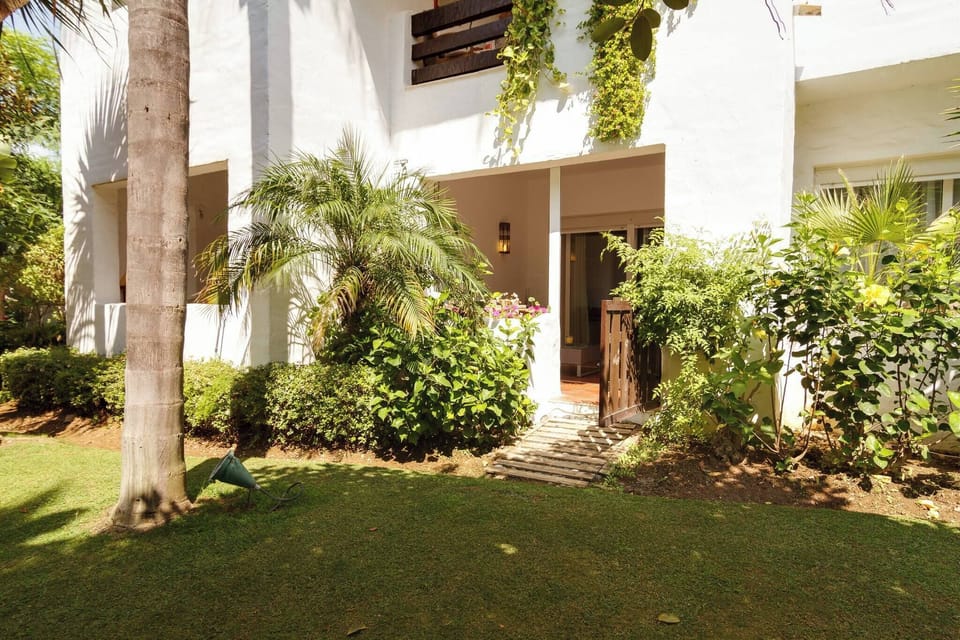 Apartment, 2 Bedrooms | Garden
