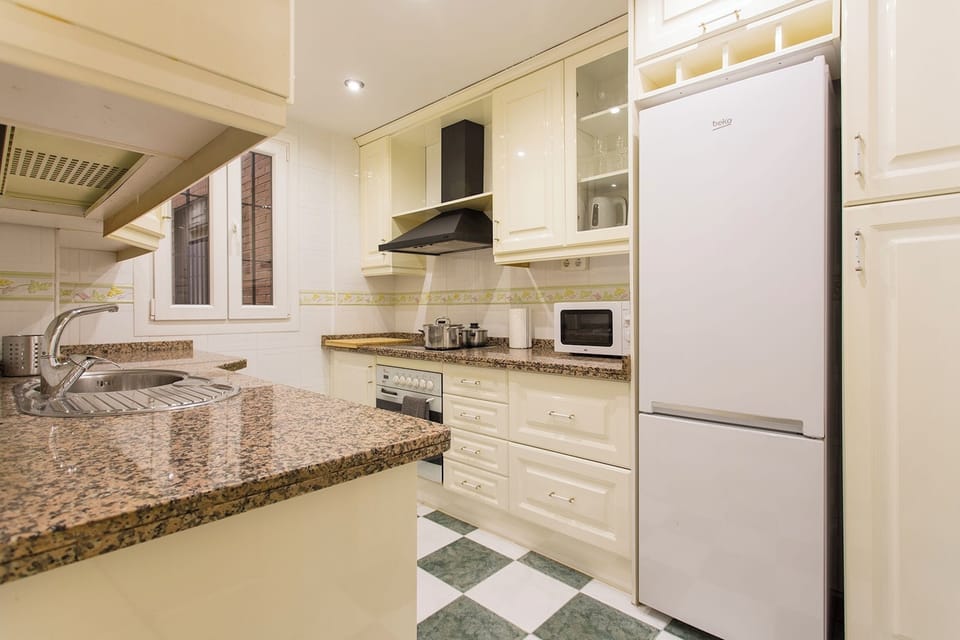 Apartment, 2 Bedrooms | Interior