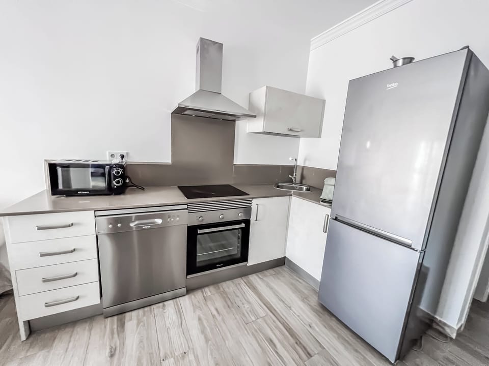 Apartment, 2 Bedrooms, Smoking, Terrace | Interior