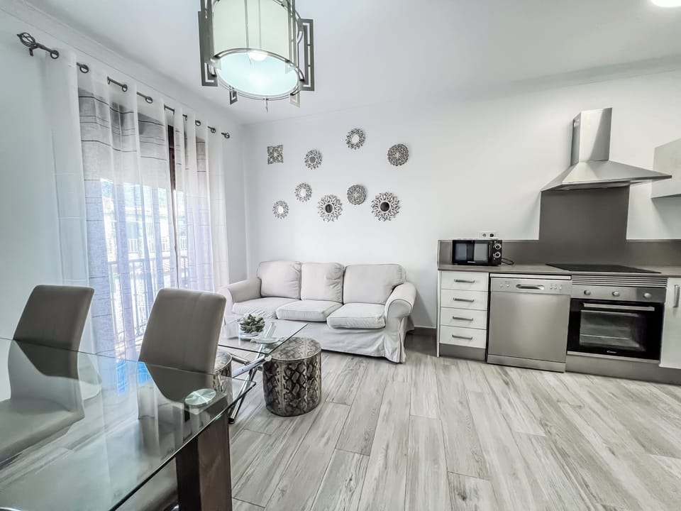 Apartment, 2 Bedrooms, Smoking, Terrace | Living area