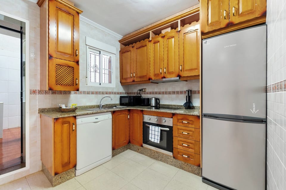Apartment, 2 Bedrooms, Smoking, Patio | Interior