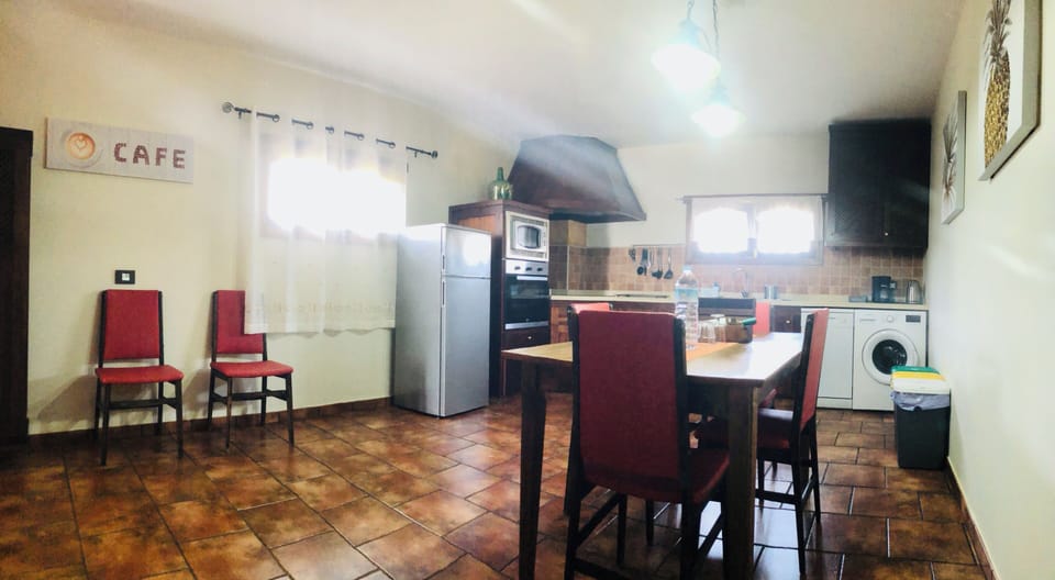 House, 2 Bedrooms, Terrace, Garden View | Interior