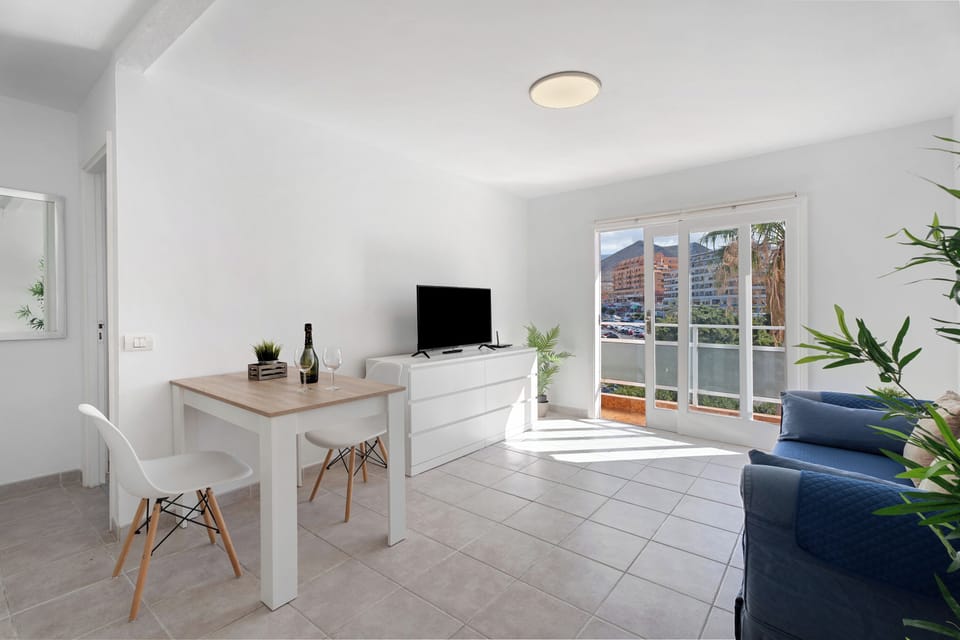 Apartment, 1 Bedroom, Balcony, City View | Room amenity