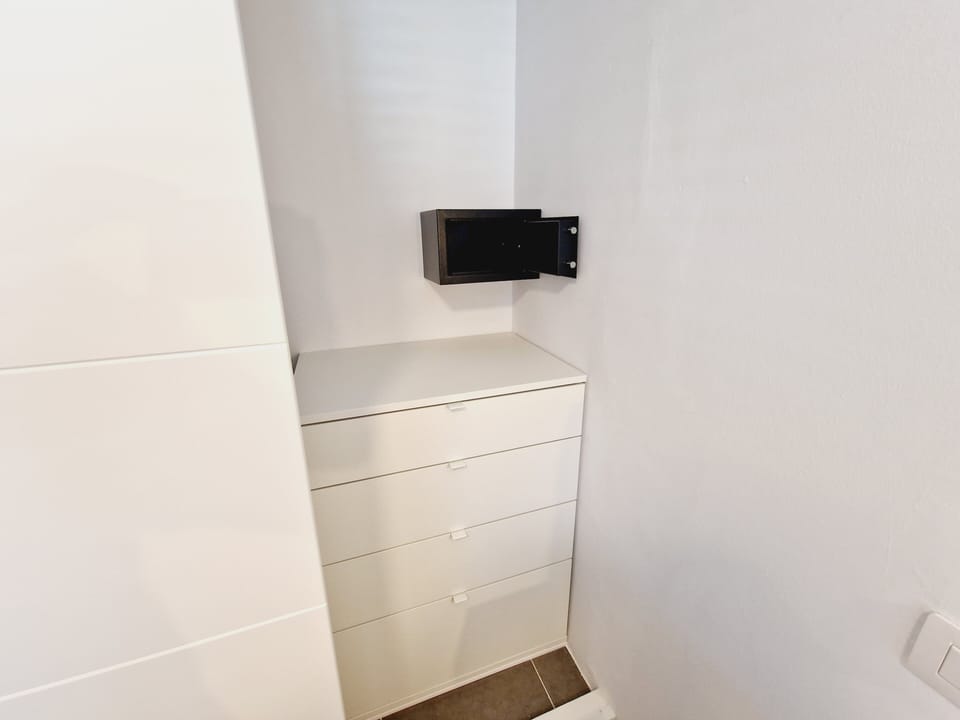 Apartment, 1 Bedroom, Smoking, Balcony | 2 bedrooms