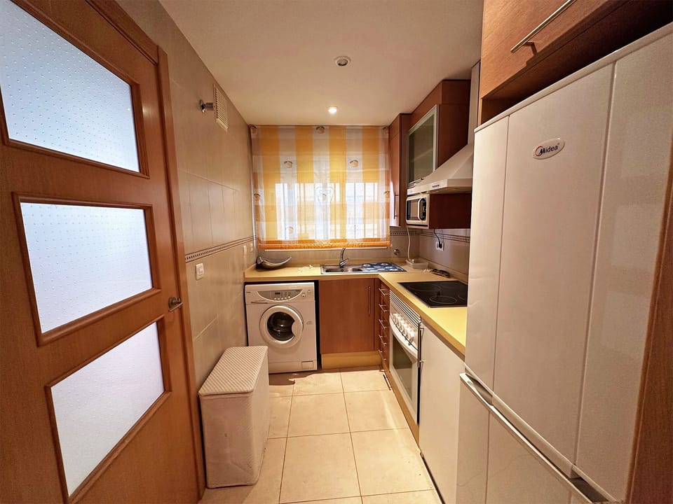 Apartment, 2 Bedrooms, Balcony, Ocean View | Interior