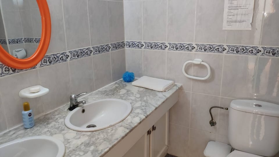 Lovely 2 Bedroom Apartment With Pool Apartment in Roquetas de Mar