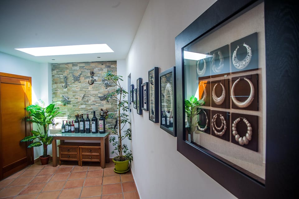Villa, 6 Bedrooms, Accessible, Smoking | Interior