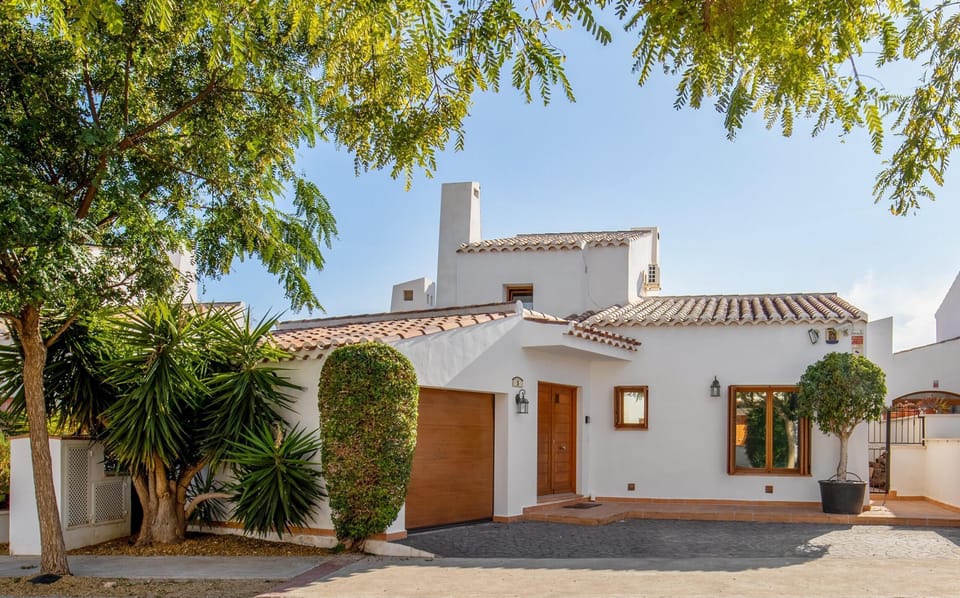 Villa, 6 Bedrooms, Accessible, Smoking | Front of property