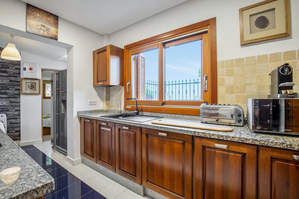 Villa, 6 Bedrooms, Accessible, Smoking | Interior