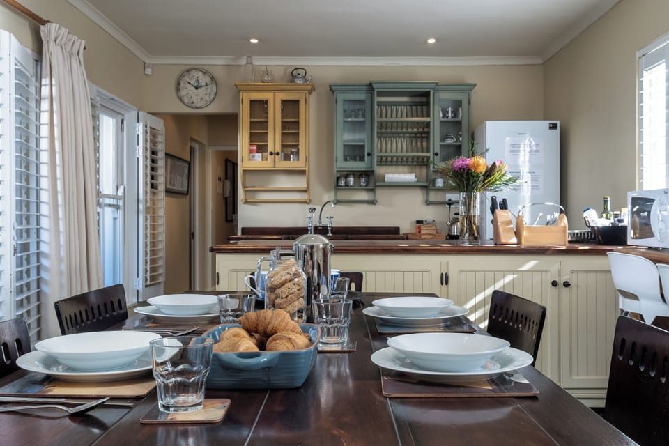 Luxury Cottage, Garden View | Private kitchen