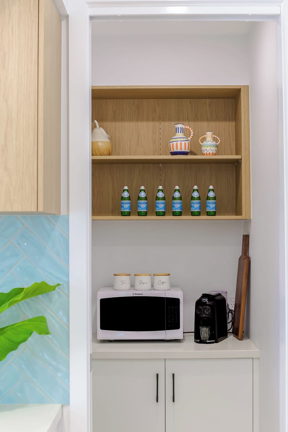 Coffee machine and milk frother
