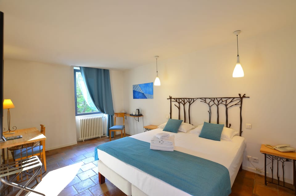 Superior Double Room, Air conditioning | Desk, free WiFi, bed sheets