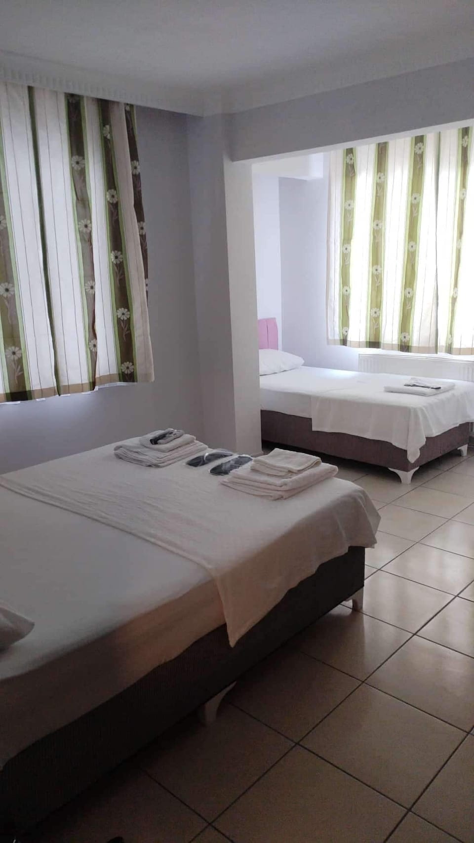 Deluxe Room, 1 Bedroom, City View | Desk, free WiFi, bed sheets