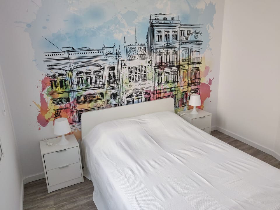 In-room safe, free WiFi