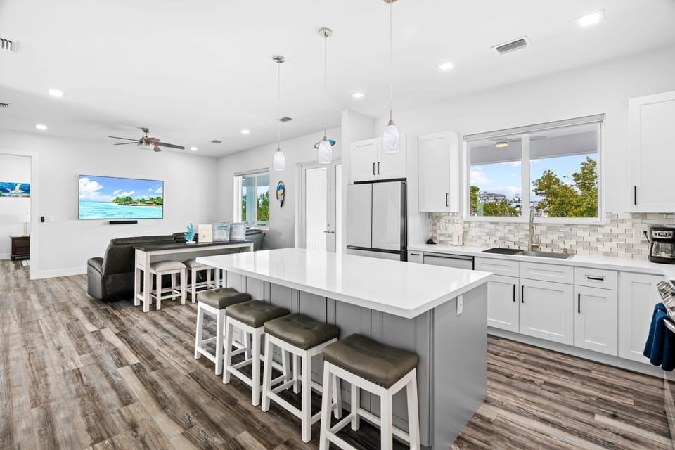 House | 4 bedrooms, desk, high-speed internet
