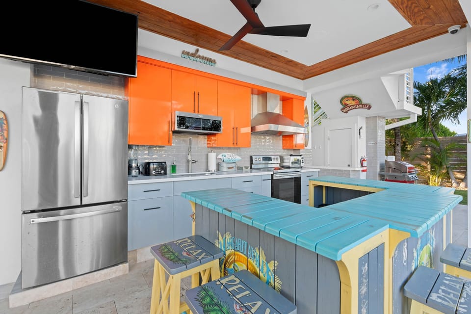 House, Smoking | 4 bedrooms, desk, high-speed internet