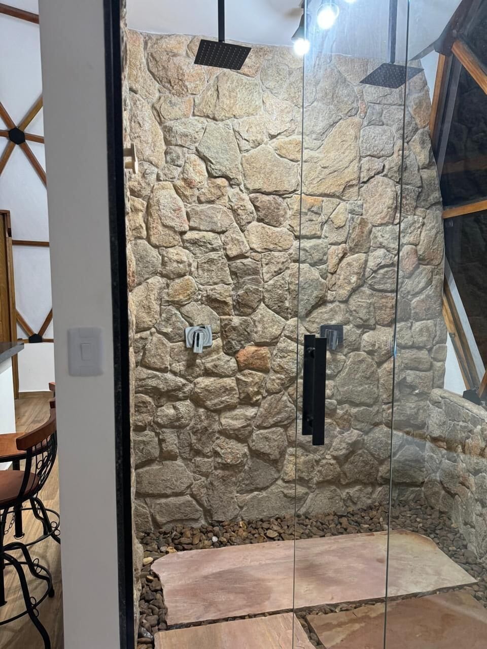 Luxury Suite, City View | Bathroom | Free toiletries, hair dryer, towels, toilet paper