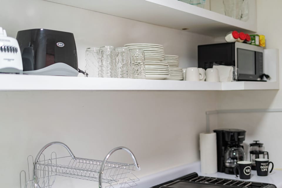 Apartment, 4 Bedrooms | Private kitchen | Toaster, blender