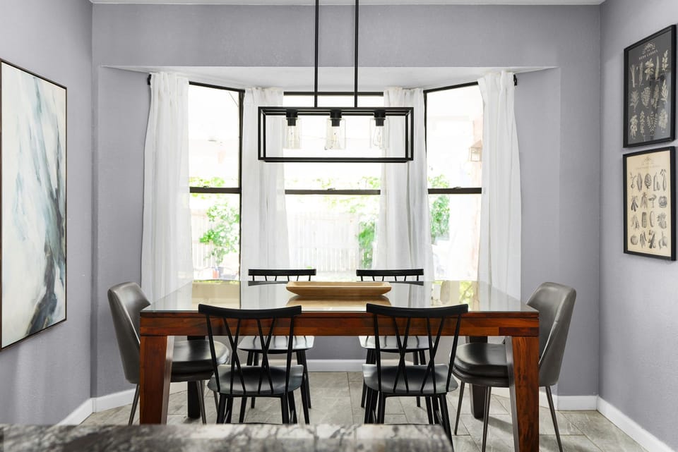 House, Multiple Beds, Non Smoking | Dining room