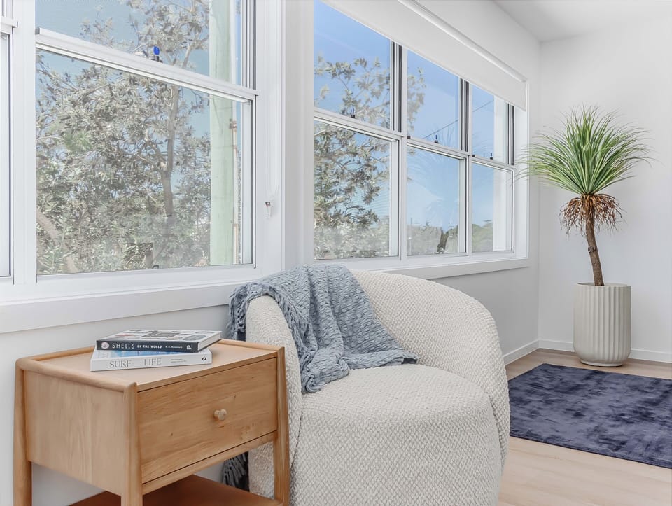 Apartment, 2 Bedrooms, Park View | Living area | 55-inch Smart TV with digital channels, Netflix, streaming services