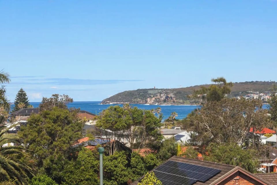 Bedroom window view to Freshwater Beach a 5 minute walk away.