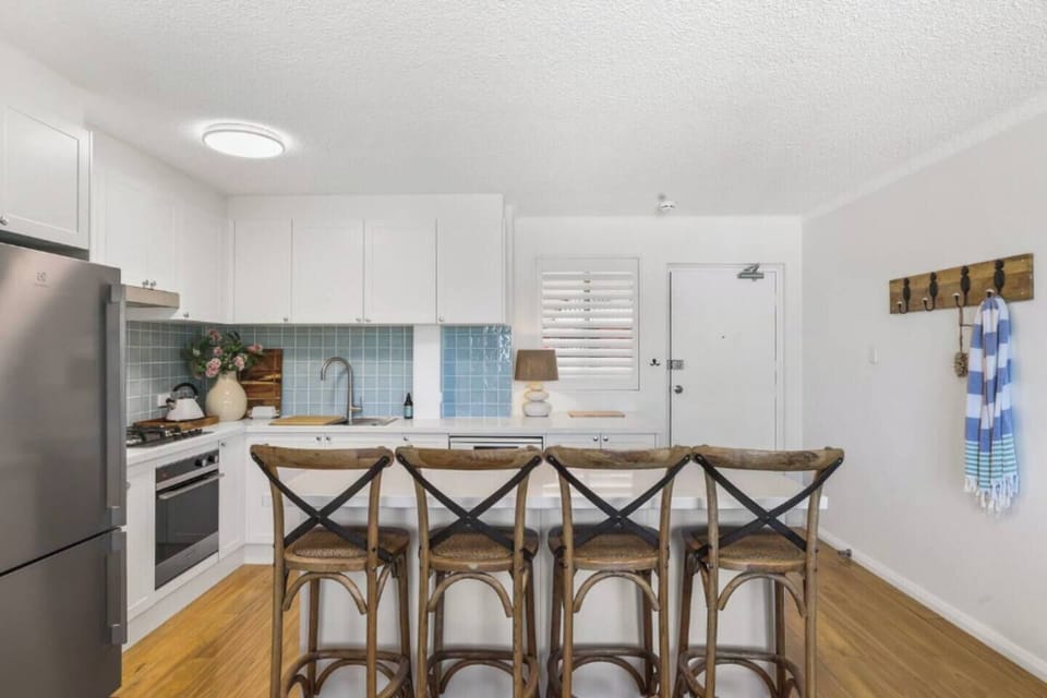 Kitchen bench with island seating
