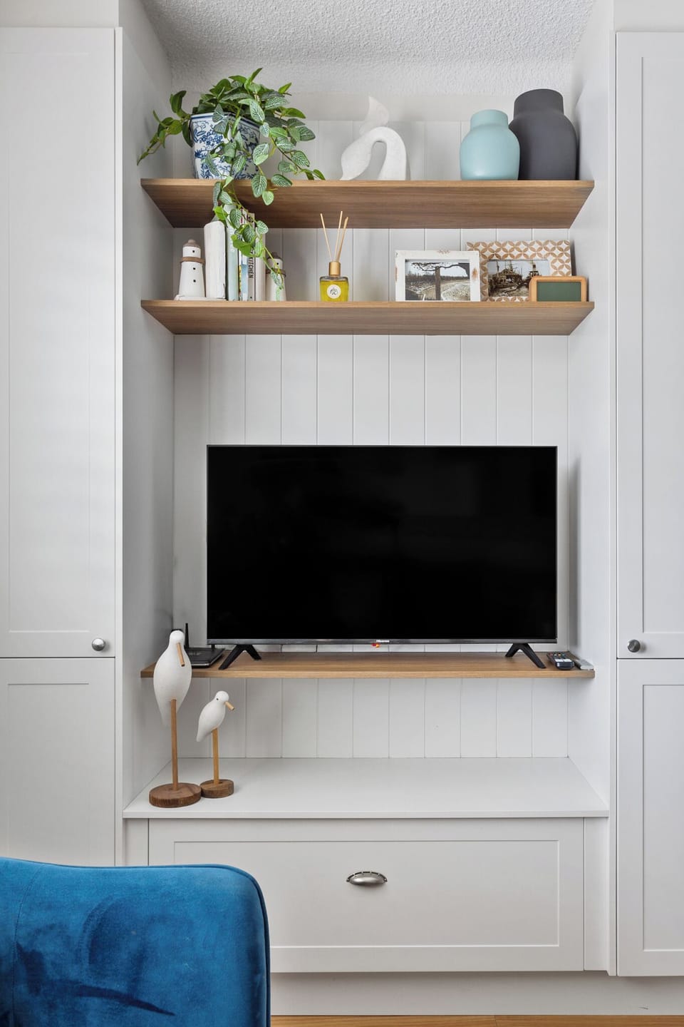 Smart TV with access to streaming