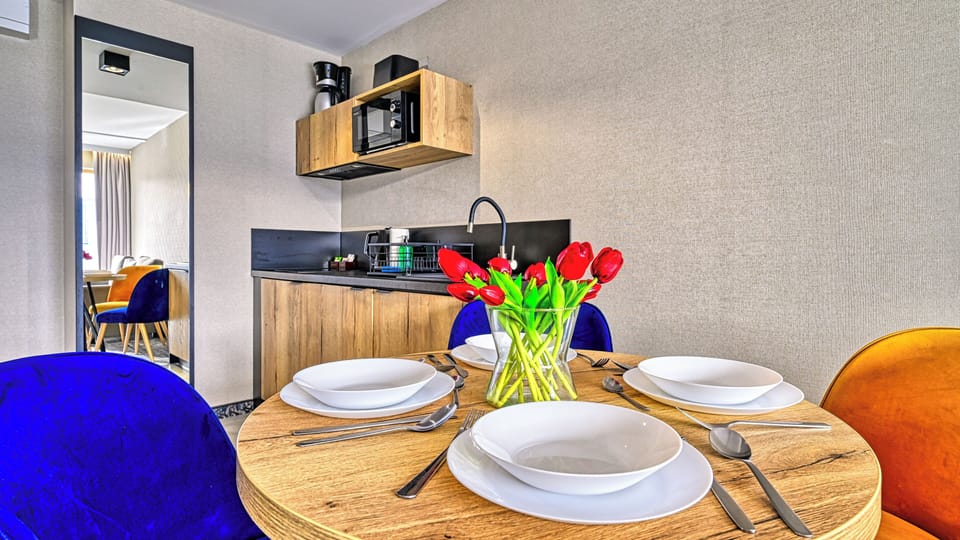Apartment (1209) | Living area | Flat-screen TV