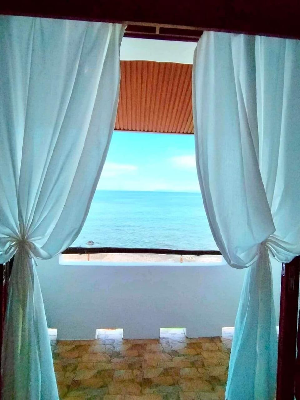 Superior Loft, Bay View | Desk, soundproofing, iron/ironing board, free WiFi