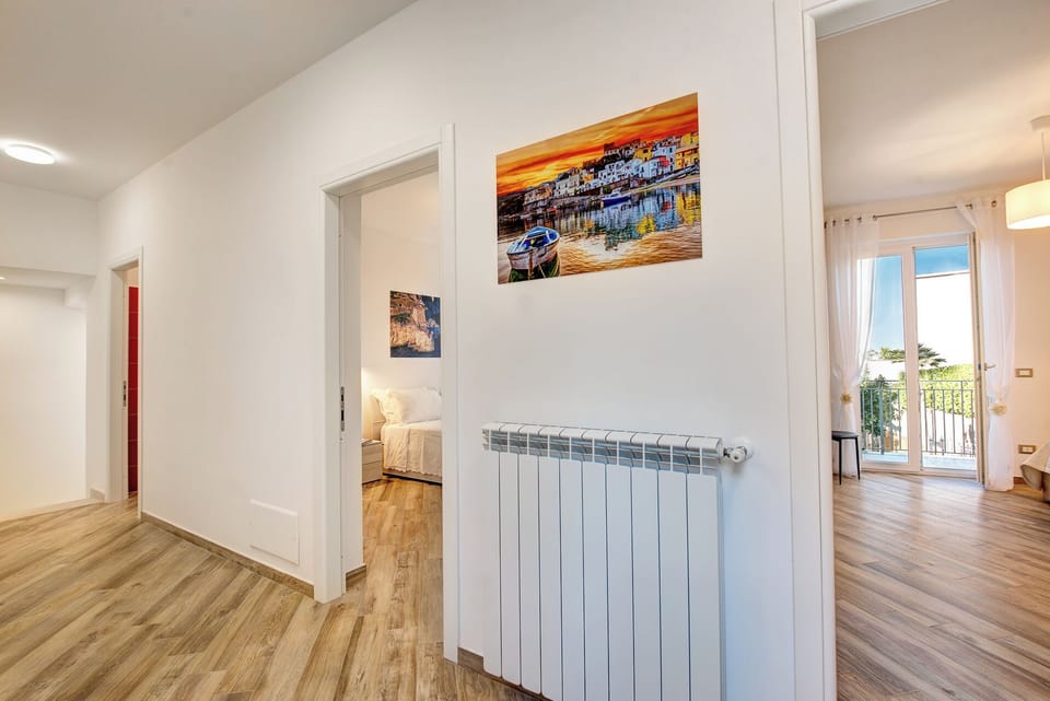 2 bedrooms, iron/ironing board, free WiFi