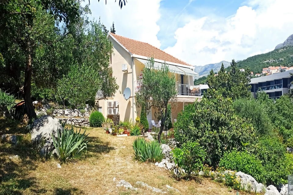 Holiday Home Facilities and Services