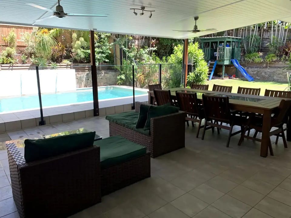 Table seats 11. Have a bbq by the pool