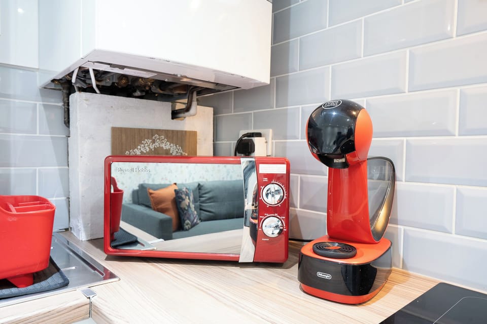 MICROWAVE AND COFFEE MAKER