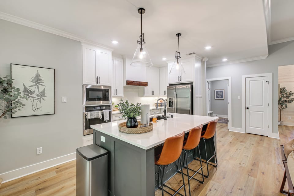 House (3 Bedrooms) | Interior