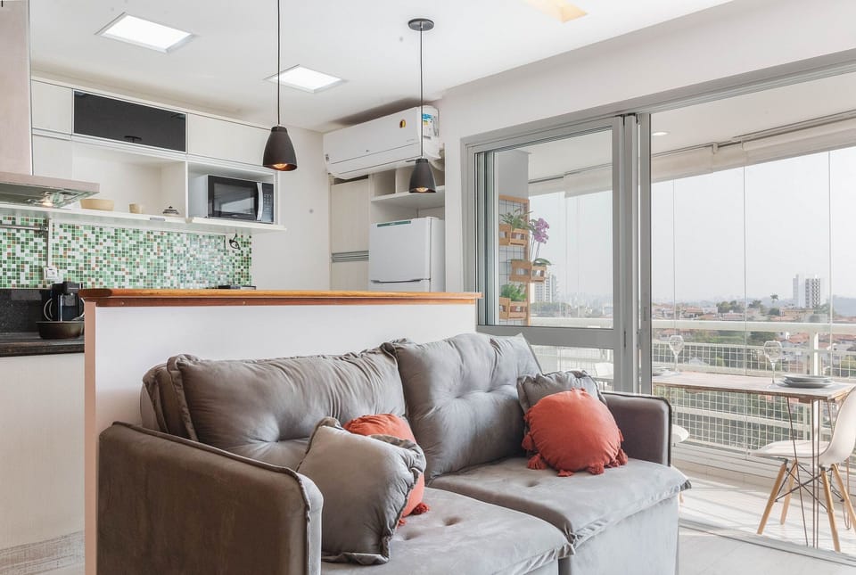 Loft 305 | Living area | Flat-screen TV