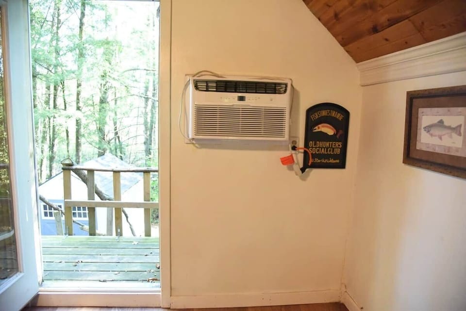 Through the wall AC unit