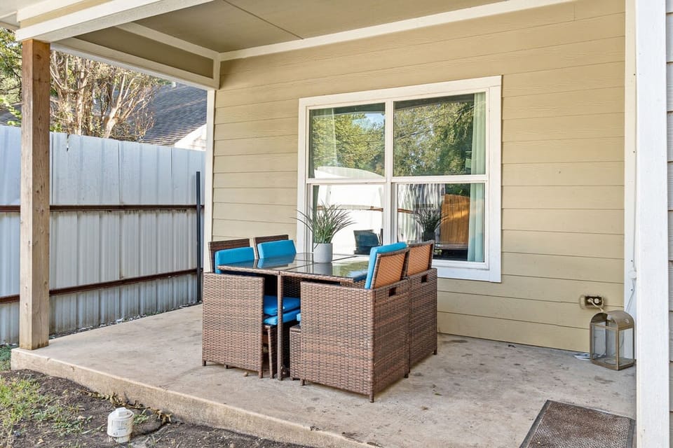 House | 3 bedrooms, high-speed internet